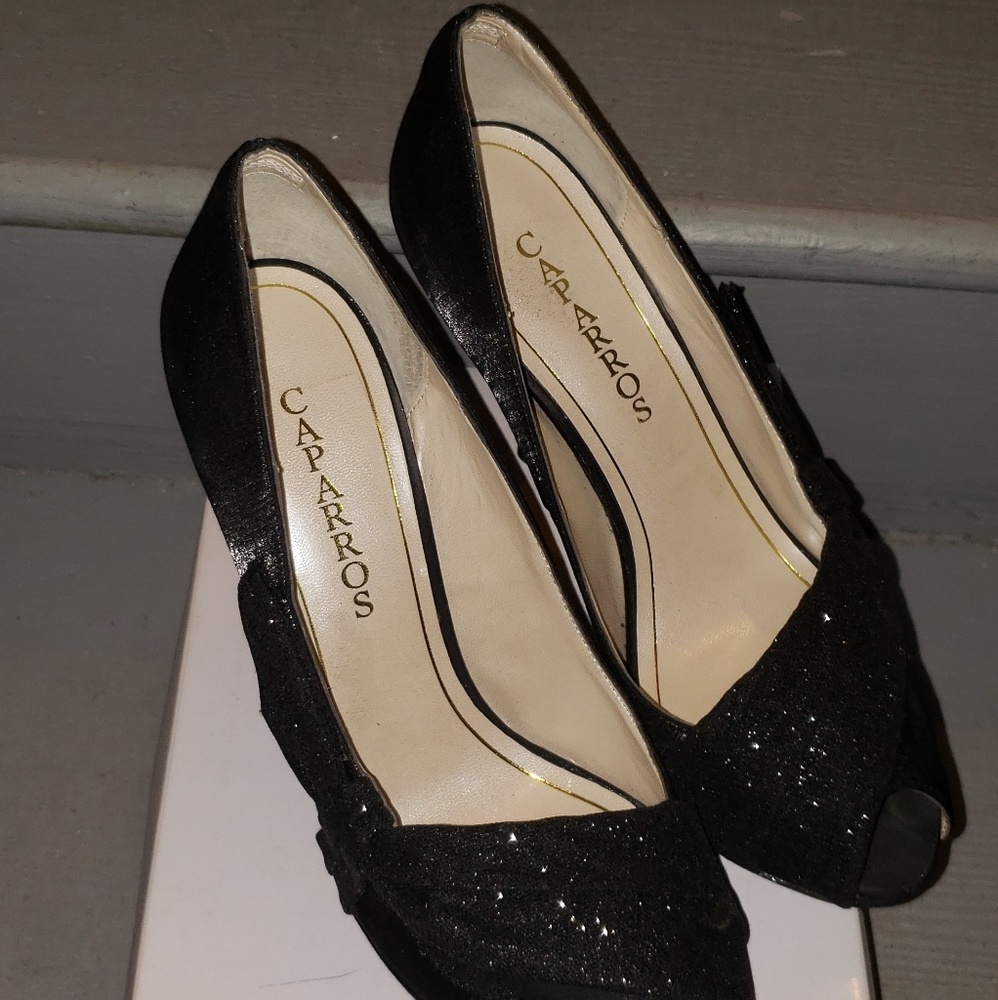 Black evening pumps